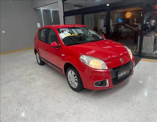 RENAULT SANDERO 1.6 PRIVILÈGE 8V FLEX 4P MANUAL RENAULT SANDERO 1.6 PRIVILÈGE 8V FLEX 4P MANUAL